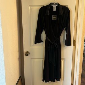 George black stretch dress. Women’s large.